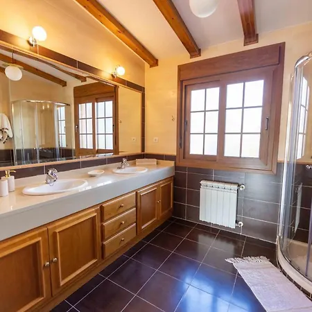 Gredos Abantera Apartman Arenas de San Pedro